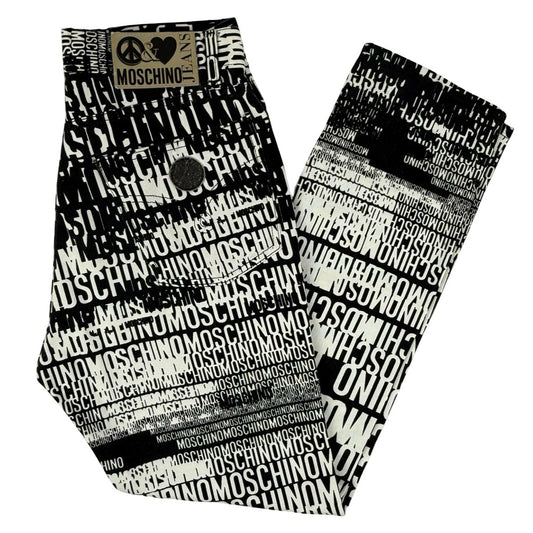 Moschino spell out jean’s monochrome
