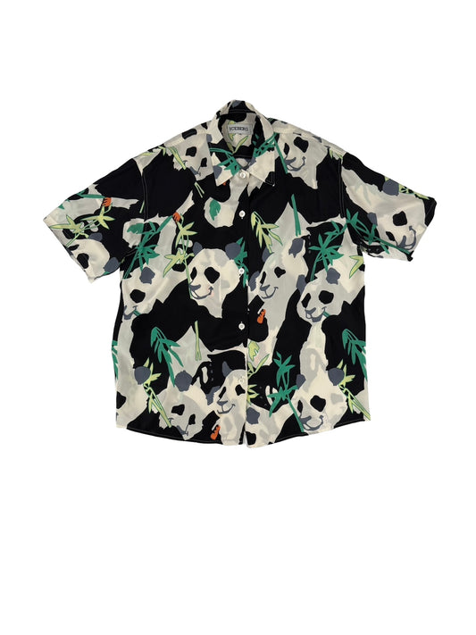 Iceberg History Panda short sleeved shirt // UK 10-12 // large / Good vintage condition 🐼🌱#iceberg #iceberghistory #iceberghistoryjeans #panda #pandaprint